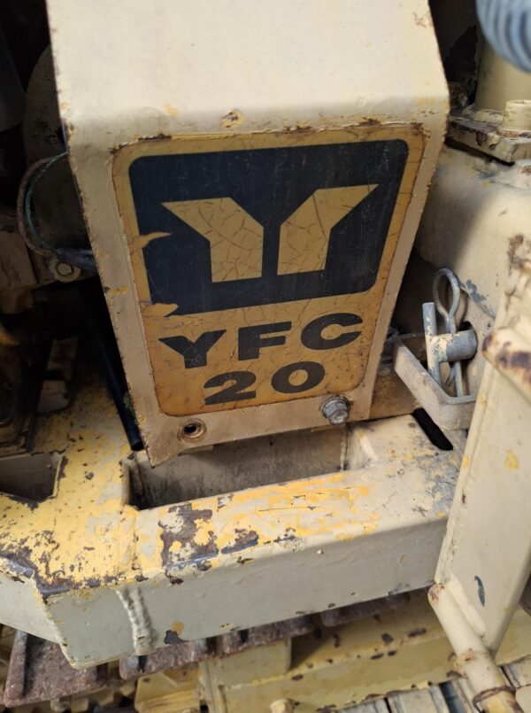 Unic YFC 20 mobiele hijskraan op rupsonderstel - Afbeelding 13