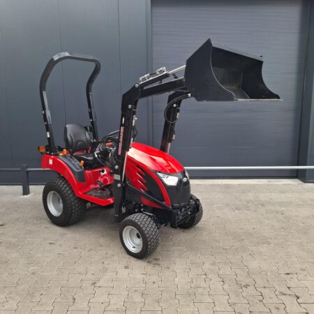 Jong gebruikte Tym Primo 20 mini tractor met voorlader