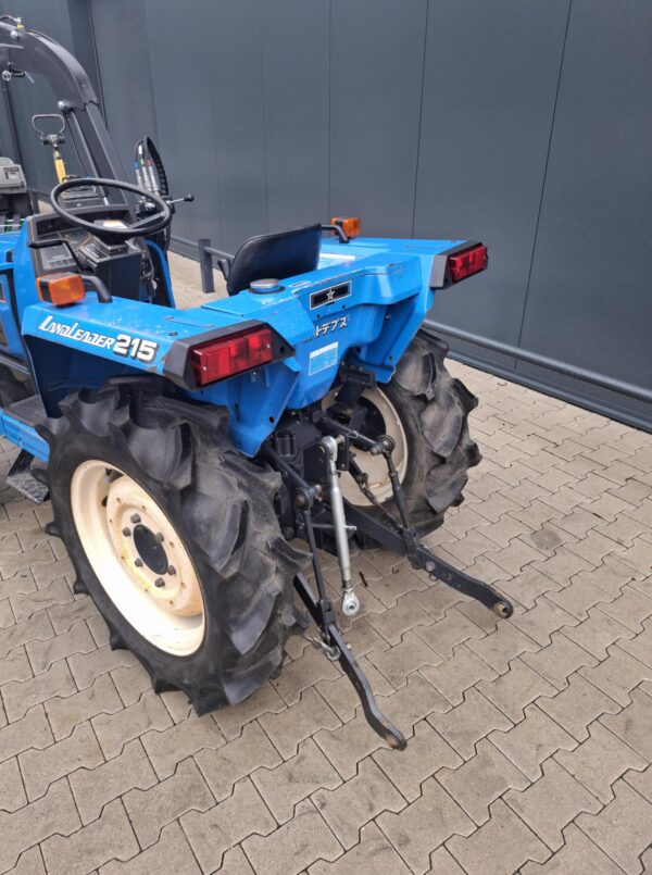 Iseki TA215 mini tractor met voorlader 22 Pk - Afbeelding 7