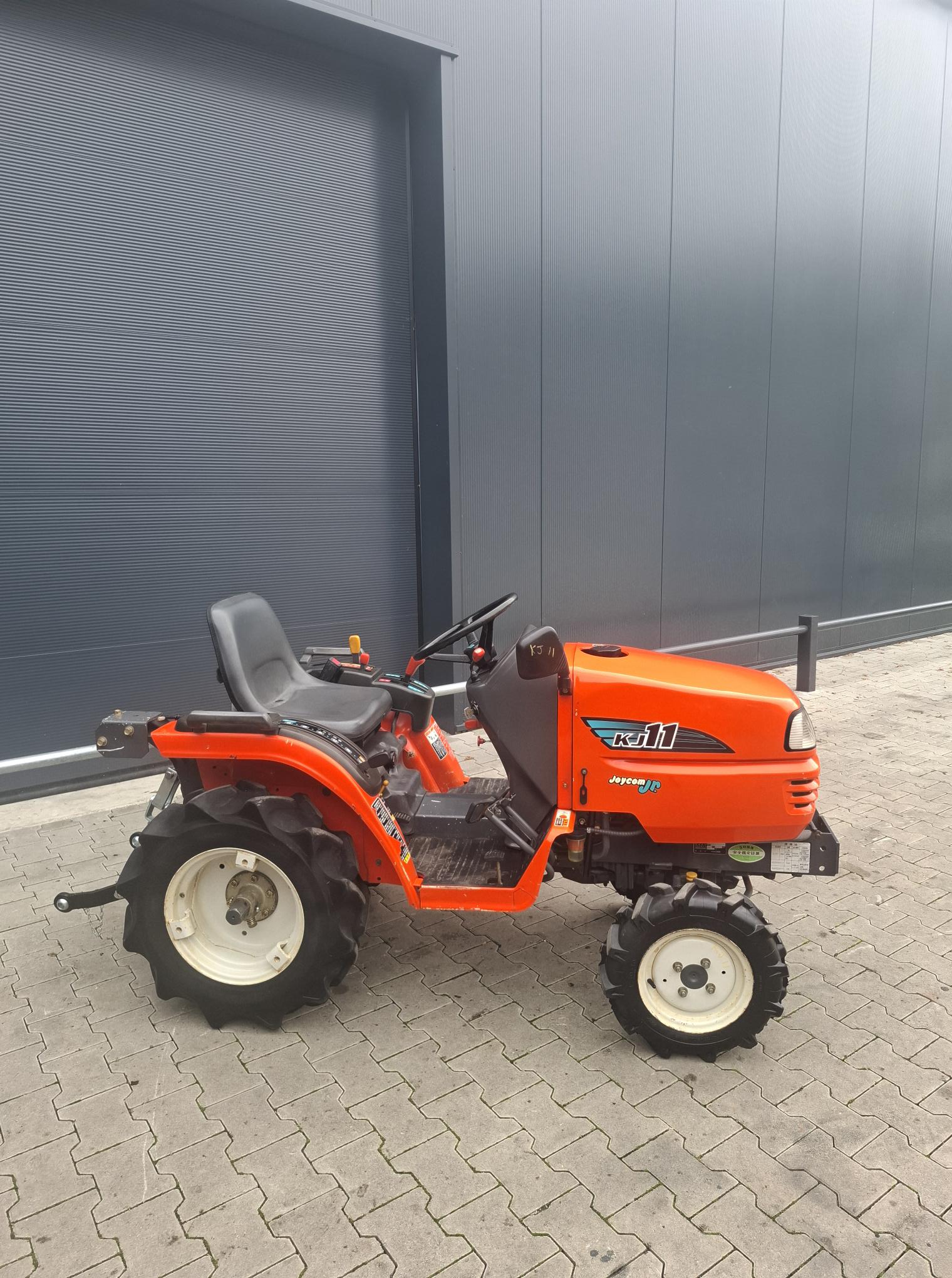 Kubota KJ11mini tractor tuintractor 2 cilinder - Afbeelding 2