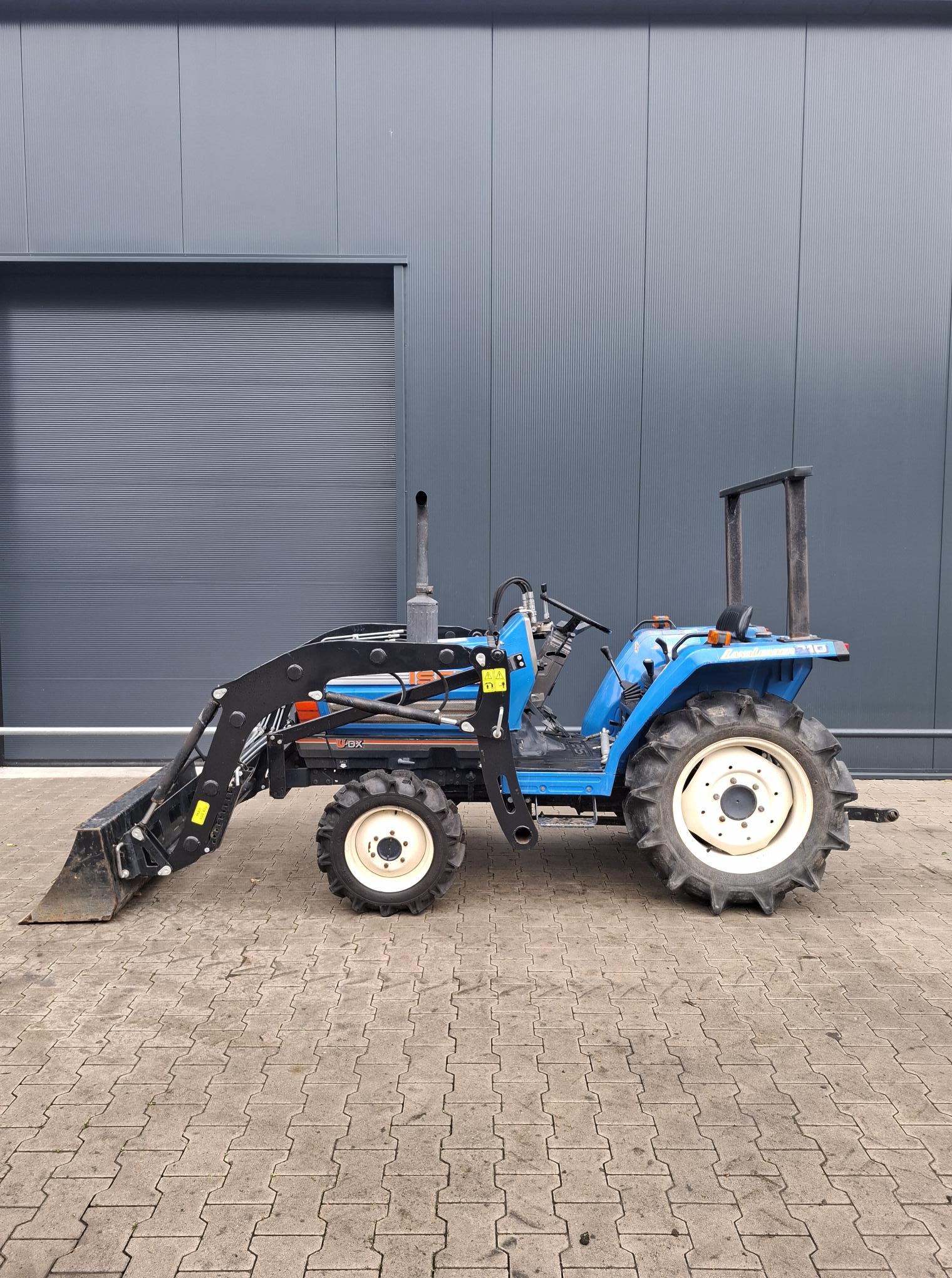 Gebruikte Iseki Landleader 21 Pk met voorlader - Afbeelding 7