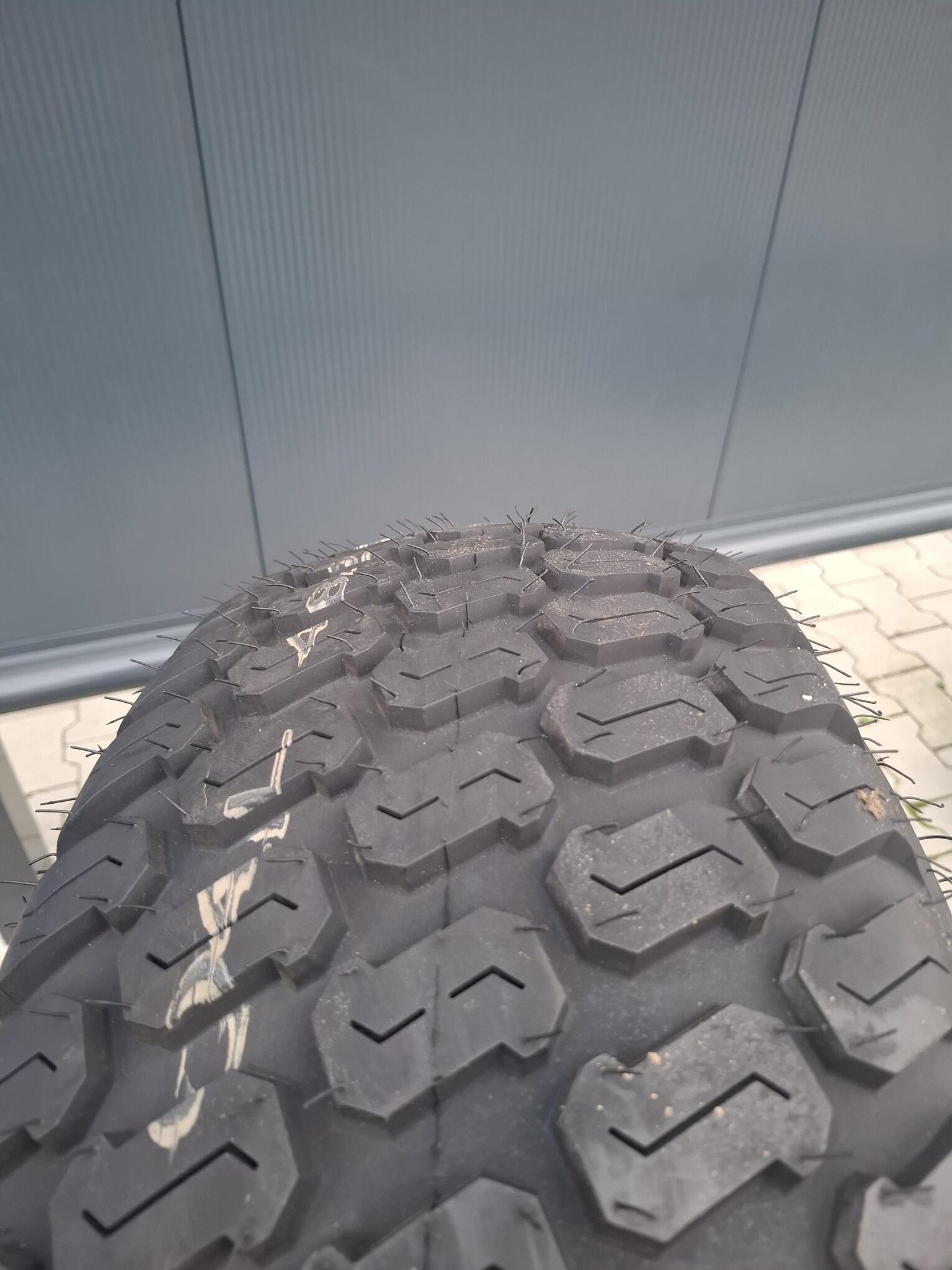 Nieuwe gazonbanden set Yanmar SA326 - Afbeelding 2